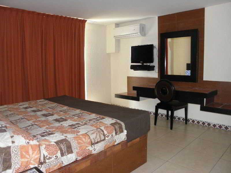 Vf Villa Florencia Hotel فيراكروز المظهر الخارجي الصورة
